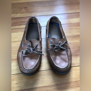 Sperry 2 Eye Boat Shoe. 8.5M.